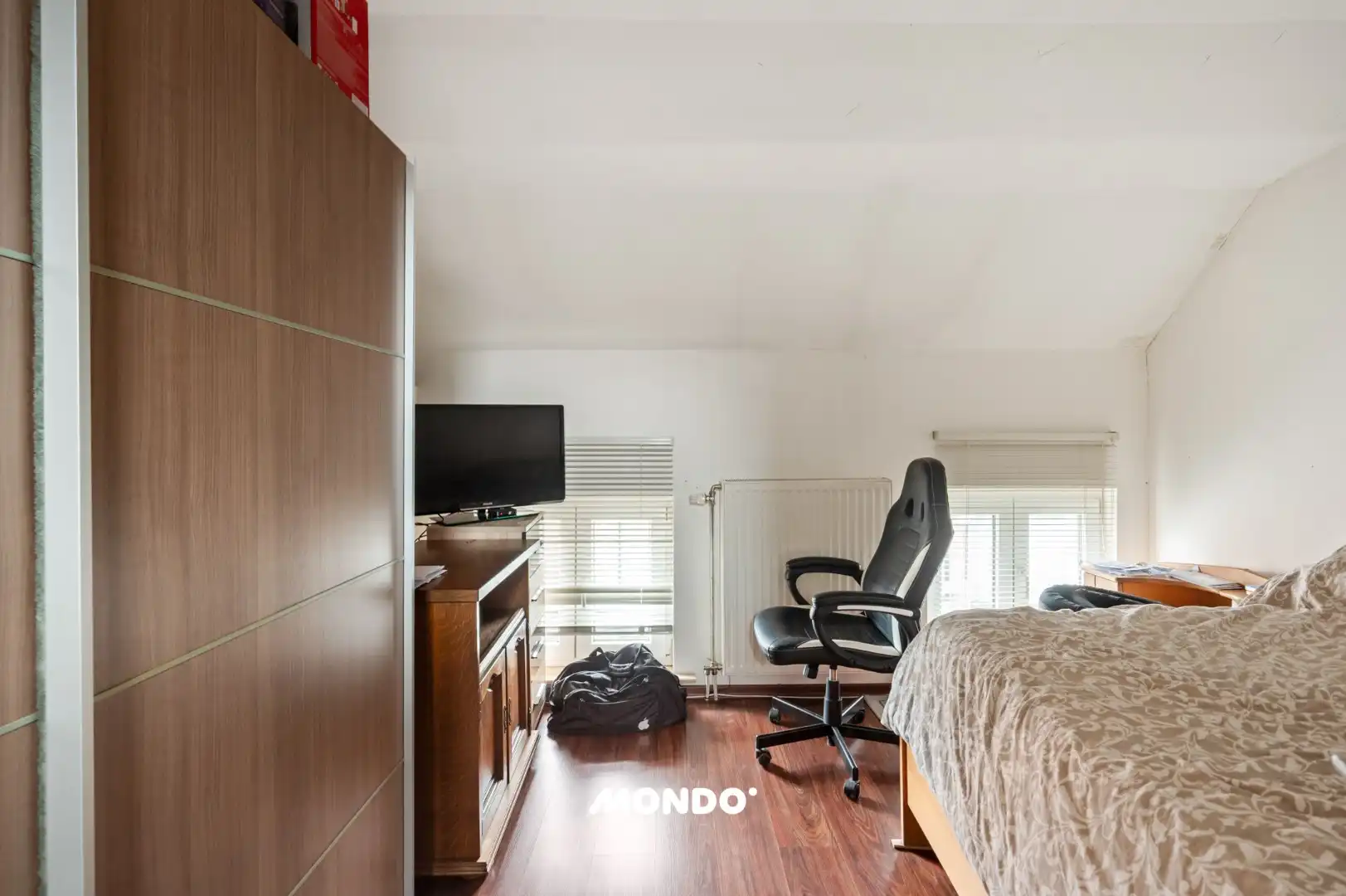 Gebouw met magazijn, appartement en studio in het centrum van Willebroek! foto 14