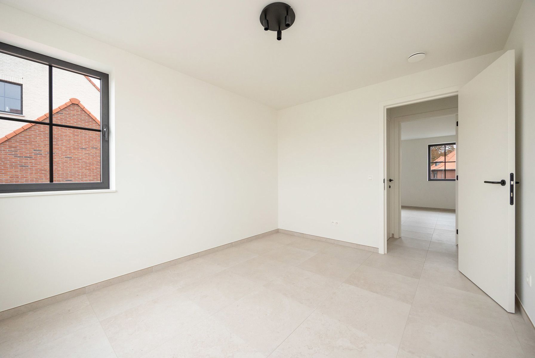 Stijlvol wonen in de schaduw van de St-Michielskerk. foto 11