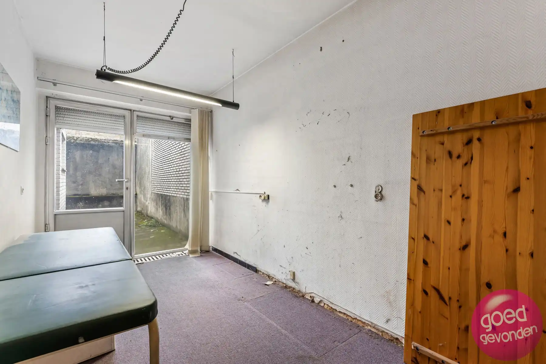 Kantoor - praktijkruimten - centraal - app. mogelijk foto 16