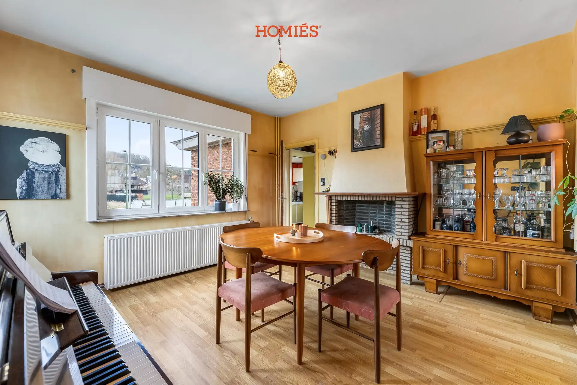 Te renoveren woning met potentieel in Sint-Joris-Weert foto 12