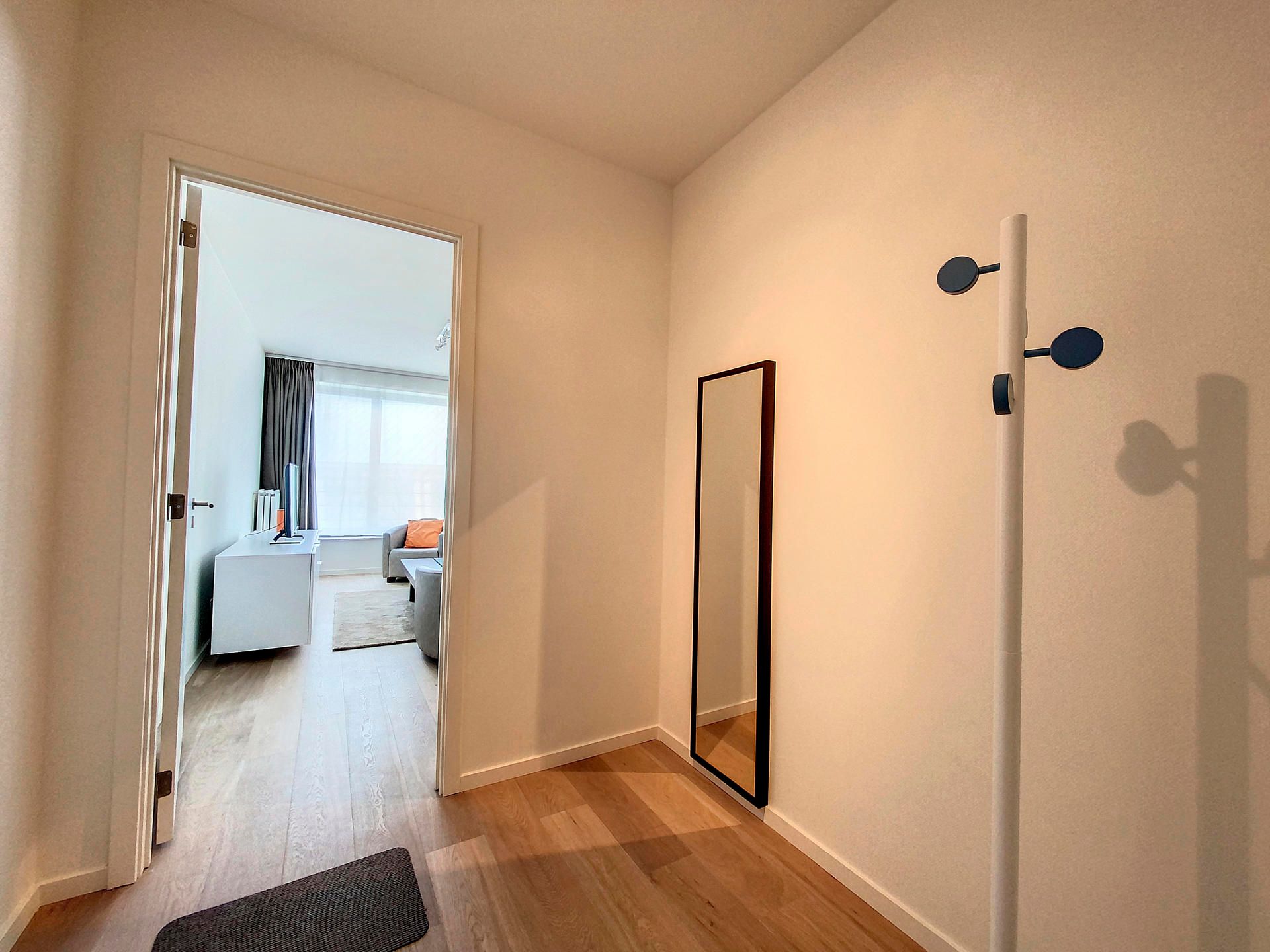 GEMEUBELD - modern appartement 107m² foto 14
