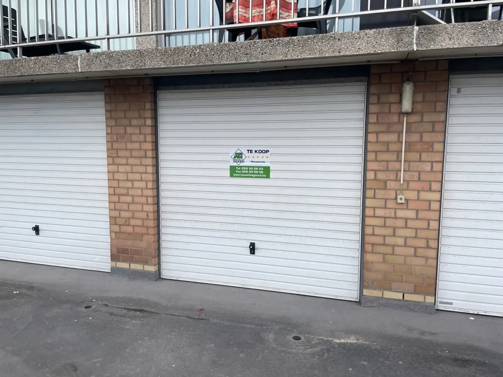 Res. ROYAL foto {{pictureIndex}}