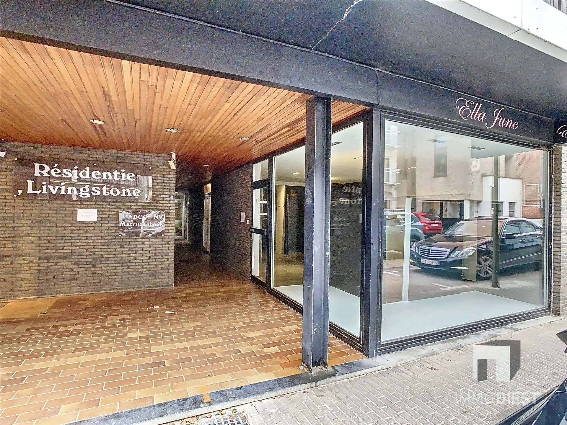 2 Handelspanden met verbinding samen 250m2 foto 3