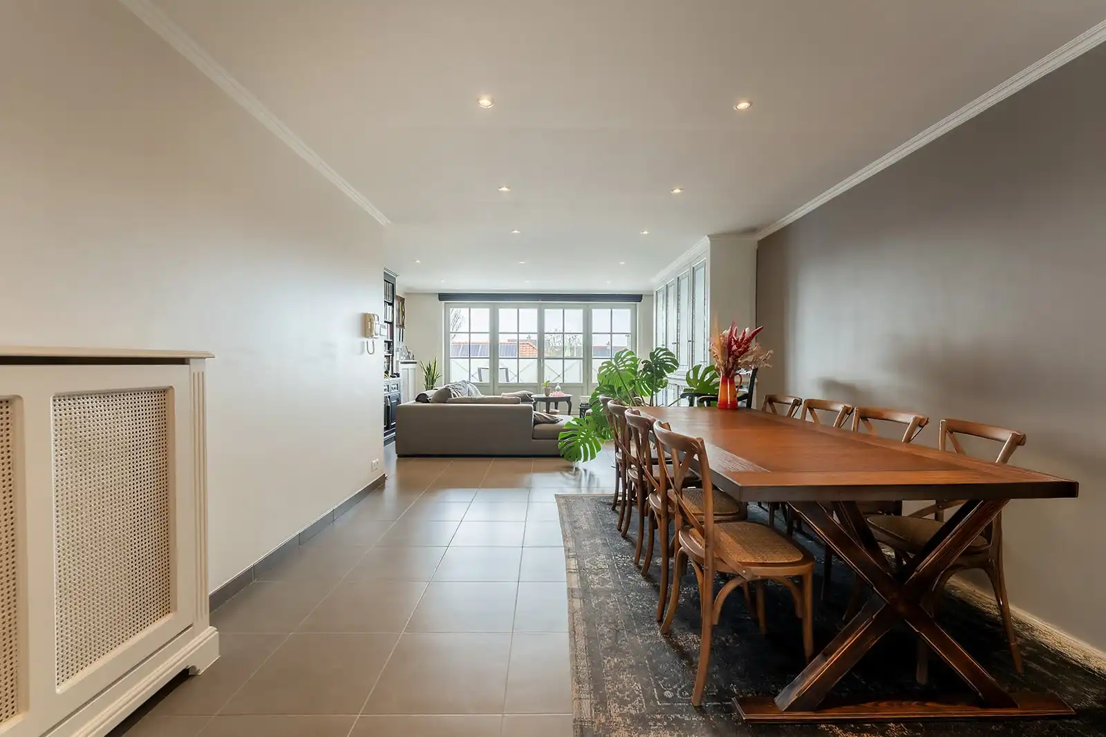 Ruim duplex appartement met garagebox te koop in Lissewege. foto 6