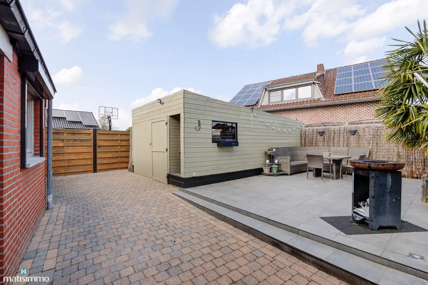 GERENOVEERDE, INSTAPKLARE VRIJSTAANDE WONING MET 3 SLAAPKAMERS IN NEEROETEREN (MAASEIK) foto 28
