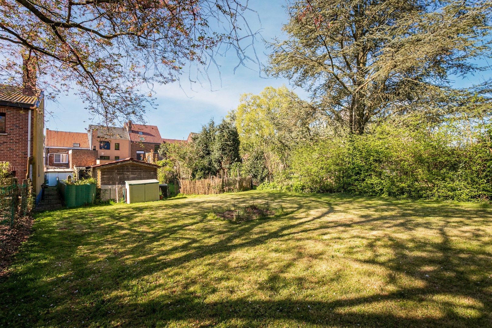 Goed onderhouden woning +-3are, met 2 à 3 slpk, garage en tuin. foto 13