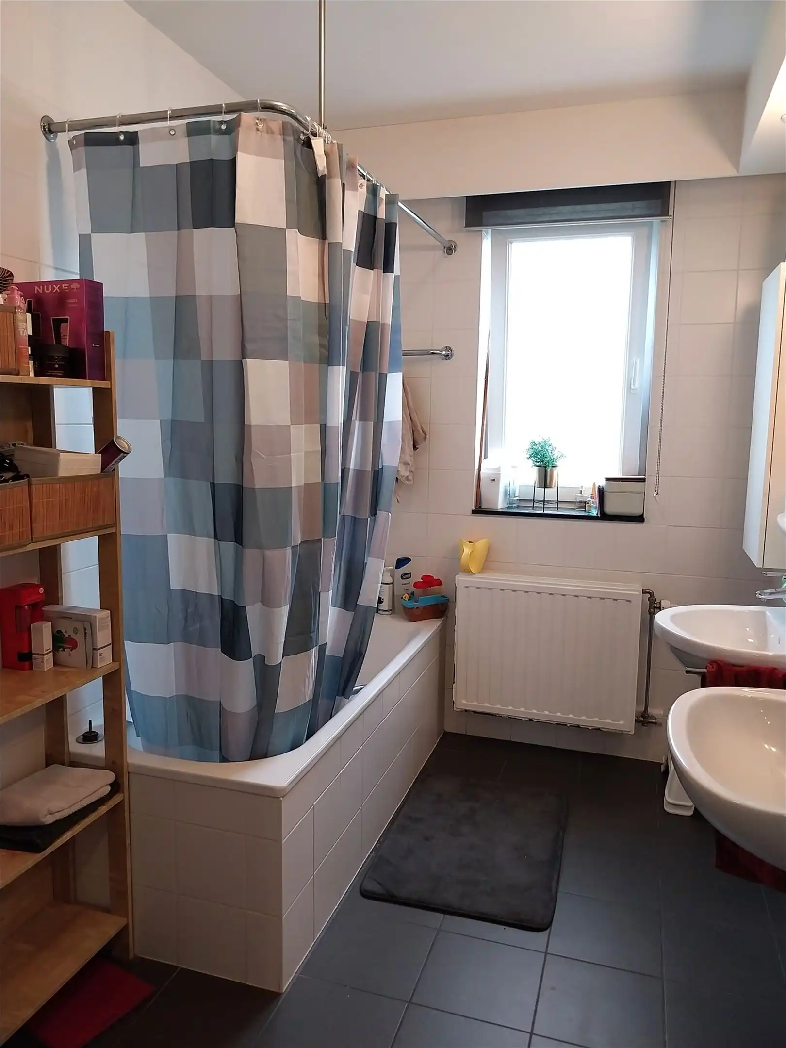 TE HUUR: Appartement met 4 slaapkamers te Heusden-Zolder! foto 15