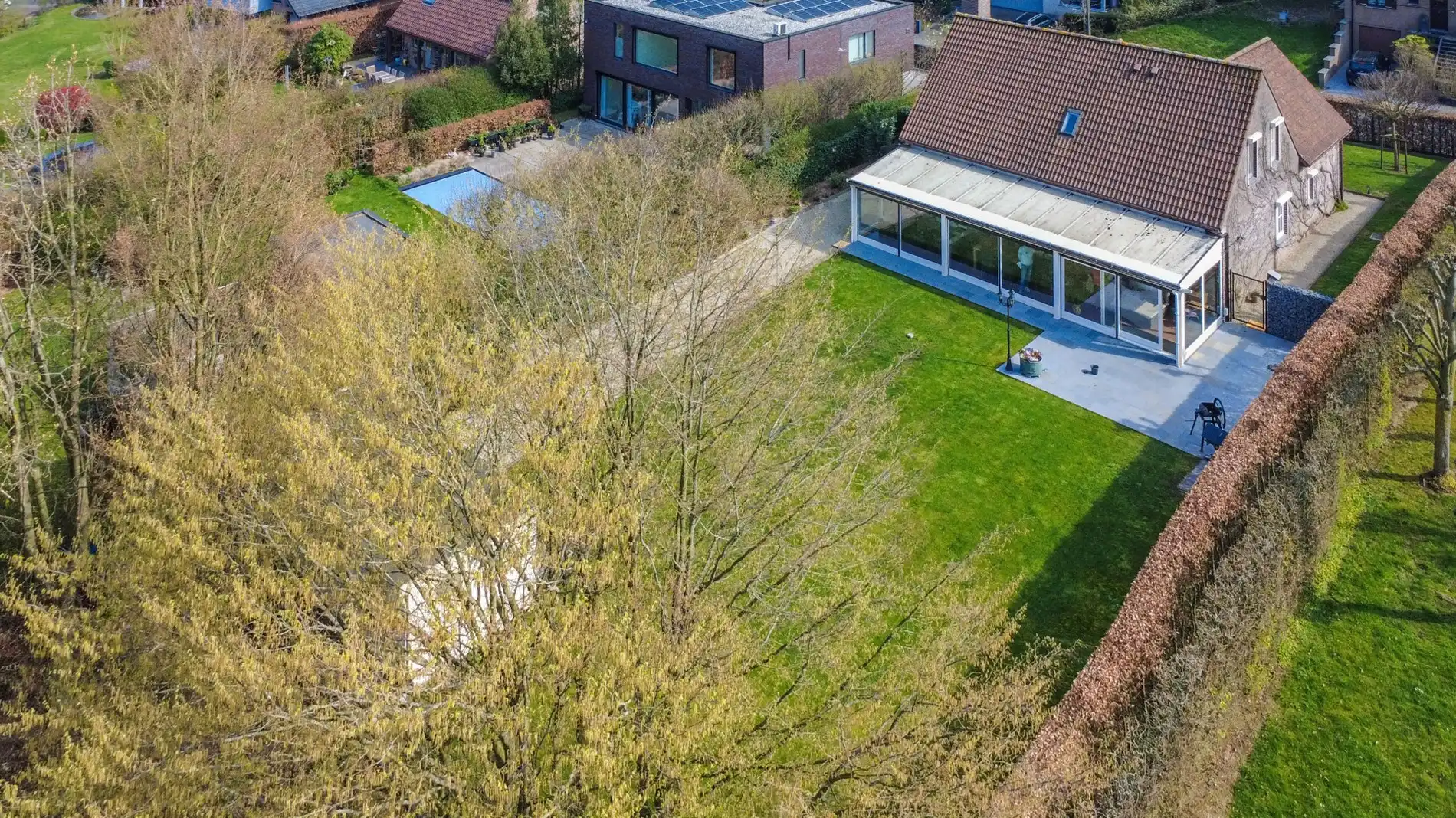 VILLA IN GROENE OMGEVING MET 3 SLP +BUREAU! foto 8