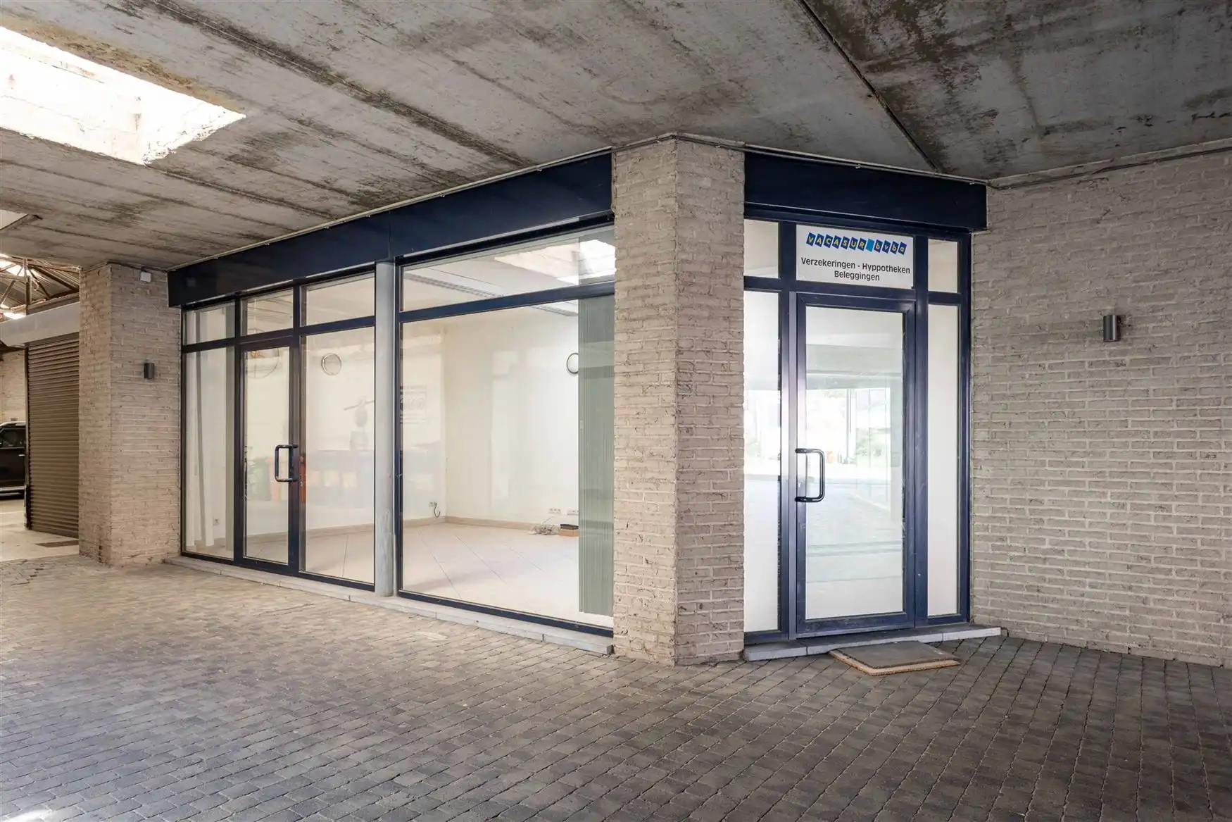 Kantoorruimte met parkingmogelijkheid foto 4