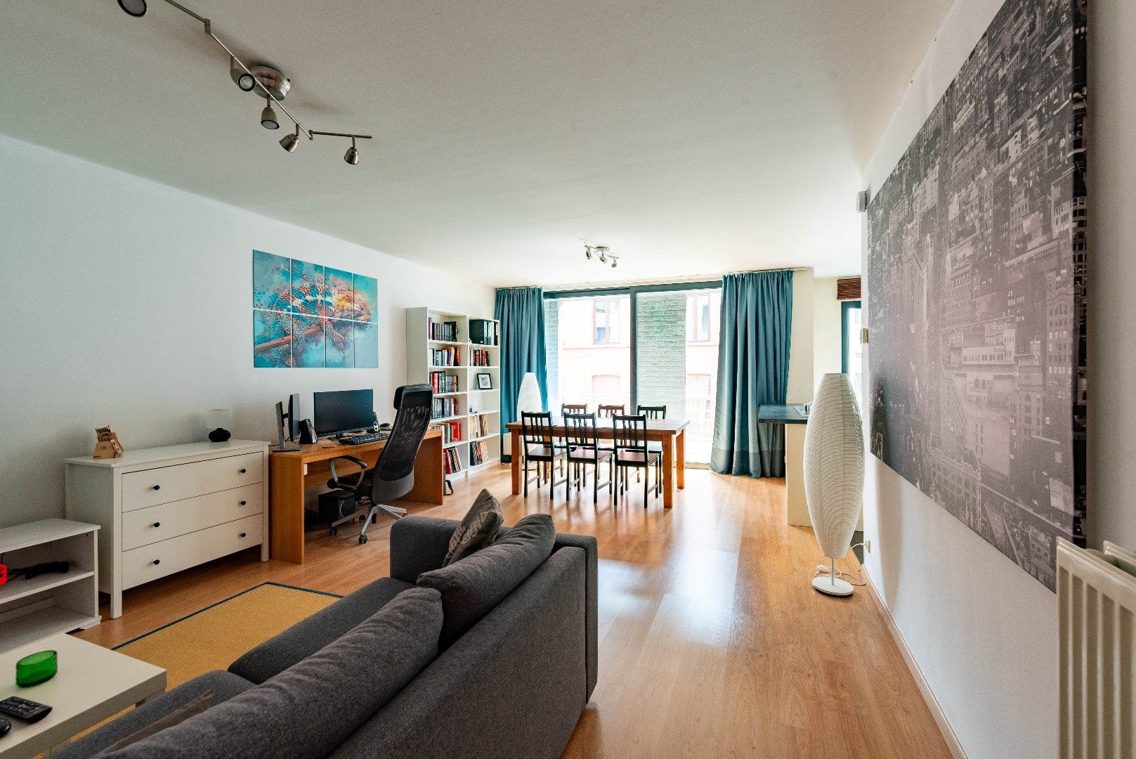 Ruim 2 slk appartement aan het Zuidpark foto 3