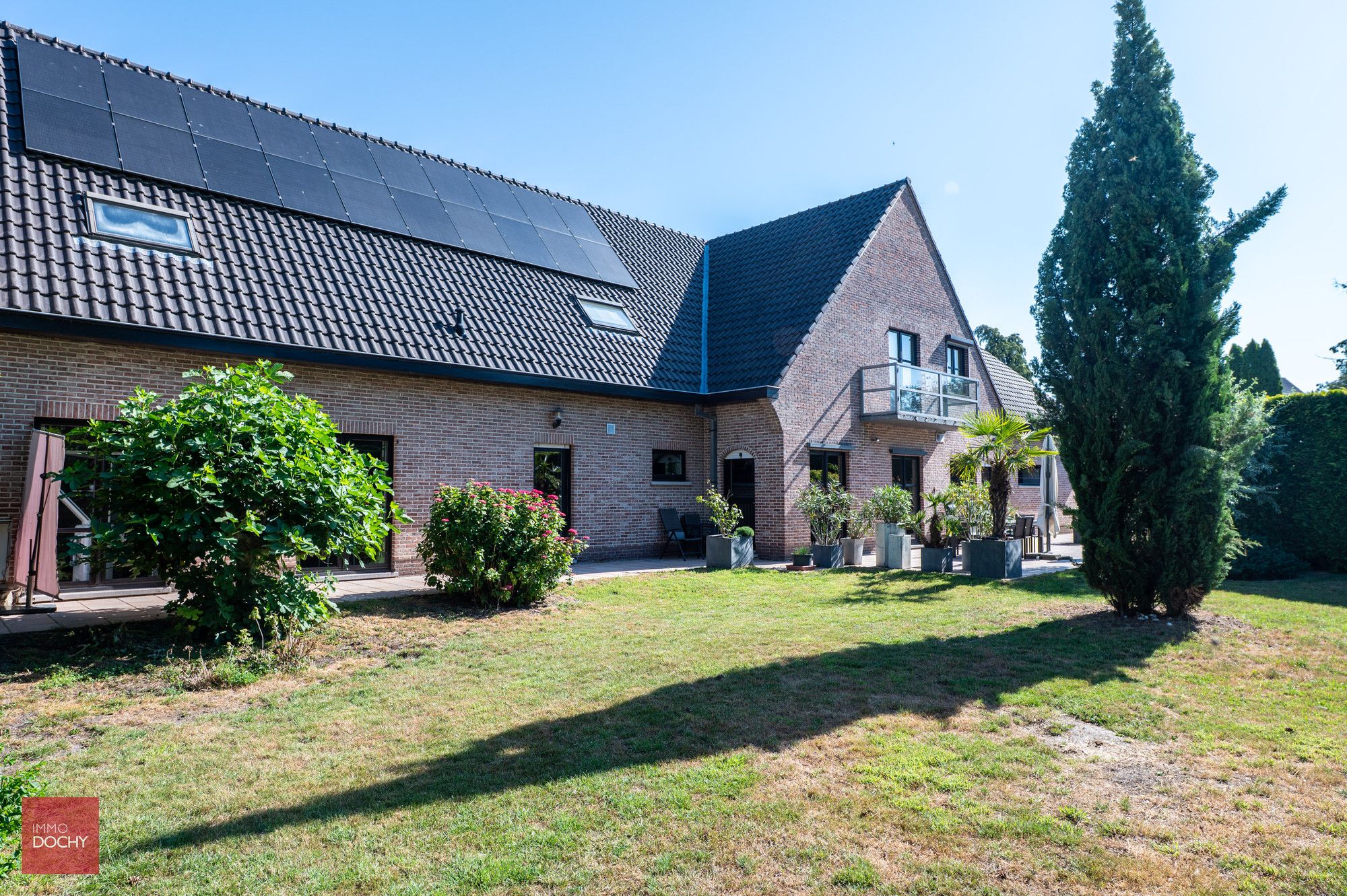 Zeer ruime en verzorgde praktijkwoning of cohousing te Moerzeke foto 9