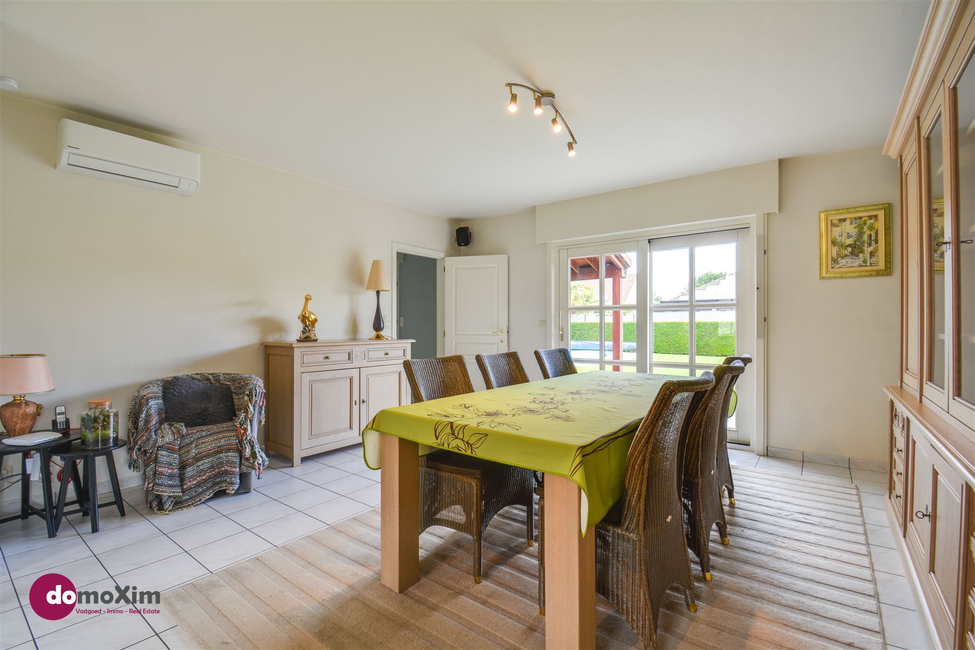 Karaktervolle villa met zwembad en prachtige tuin in Hever foto 5