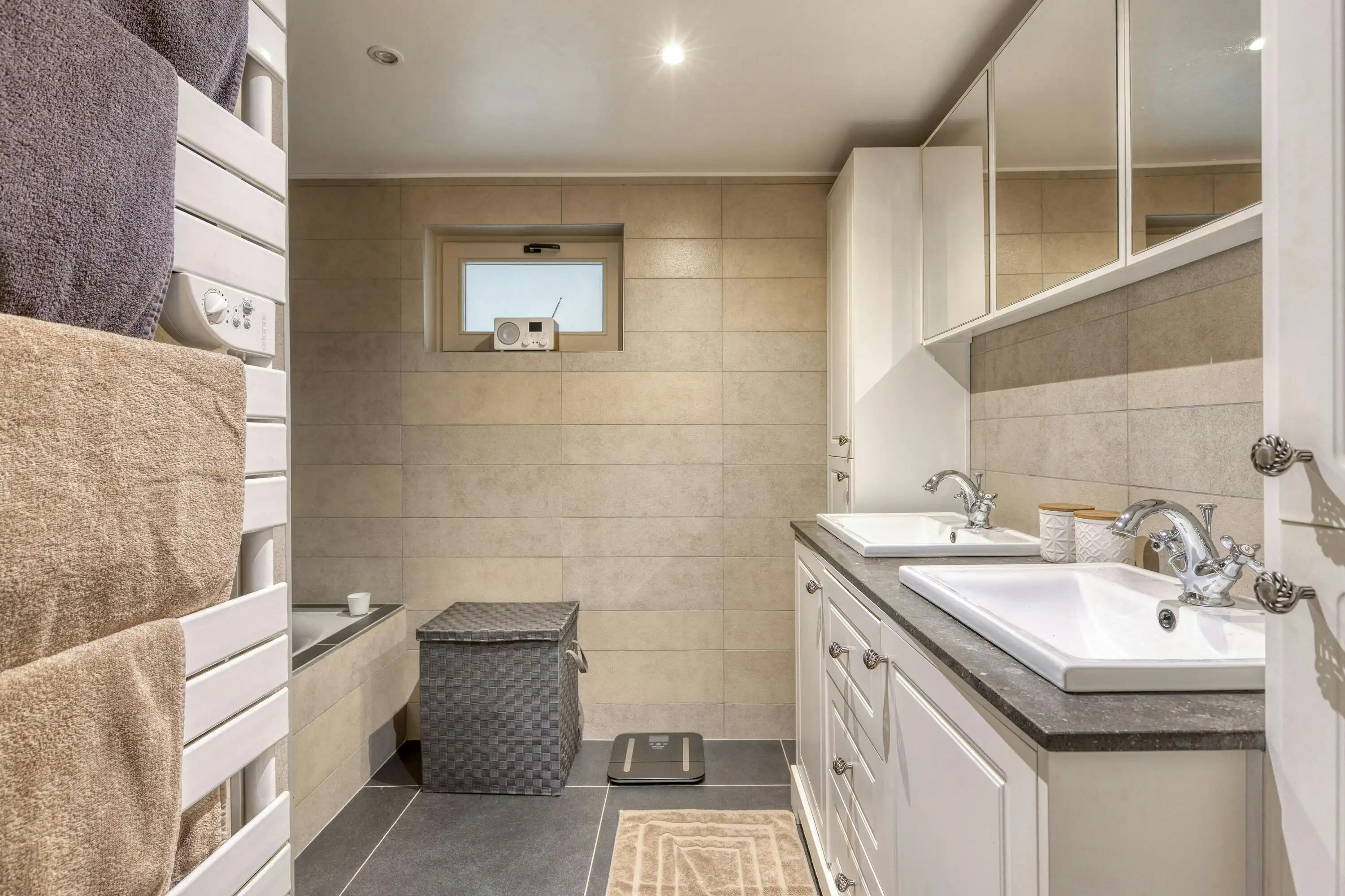 Ruime woning te koop in Oekene  foto 8