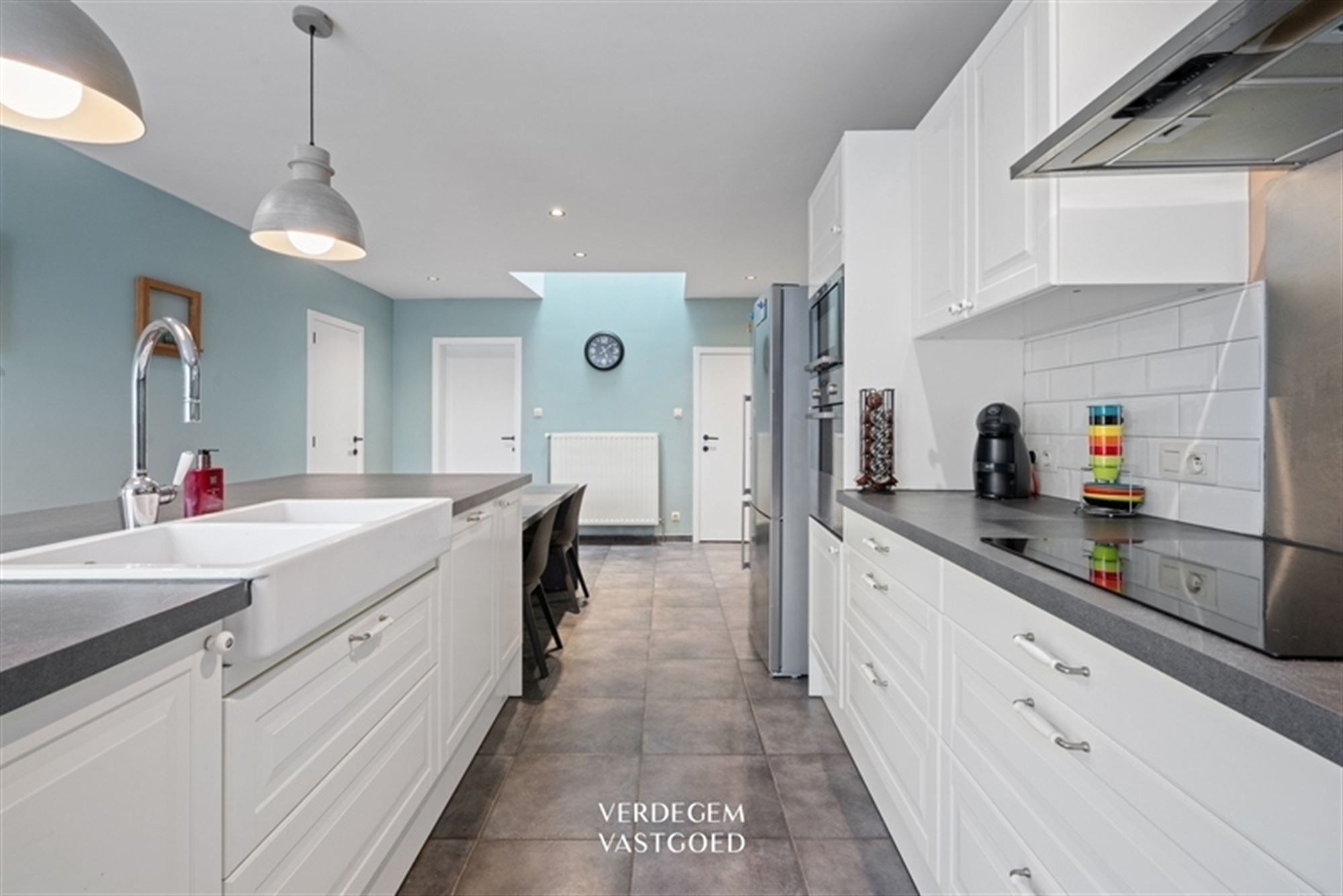 Verrassend ruime gezinswoning met 3+1 slaapkamers en geniettuin foto 8