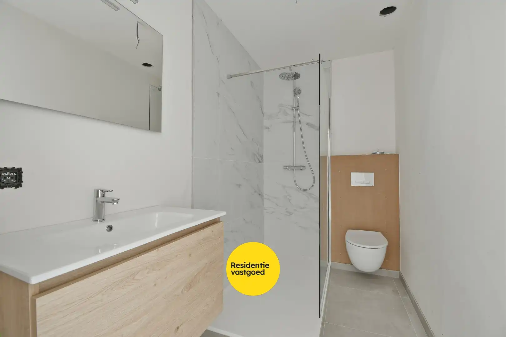 1-slaapkamer appartement op het 2de verdiep te huur in Westkerke! foto 5