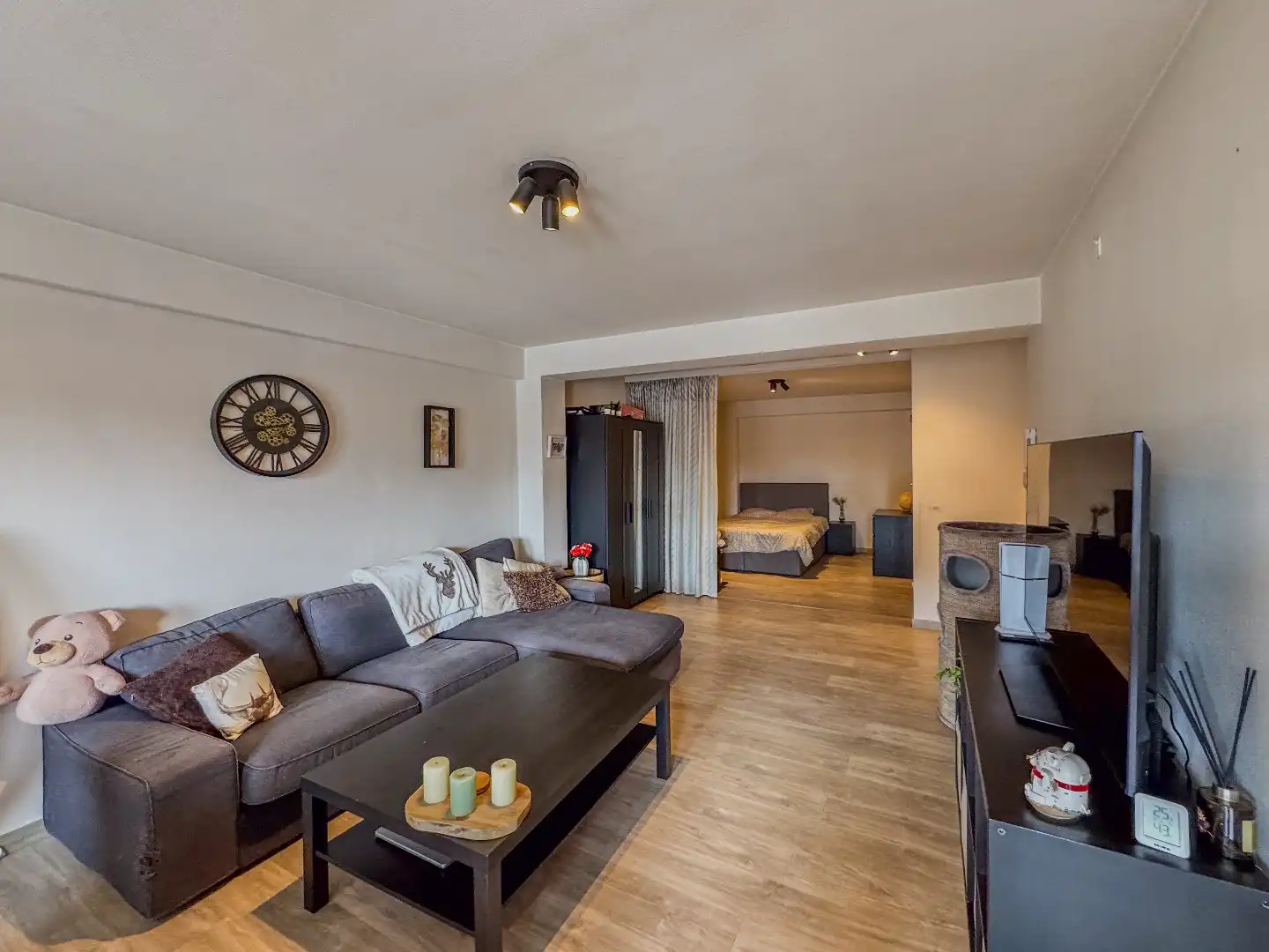 Zeer centraal gelegen appartement met 1 slaapkamer foto 8