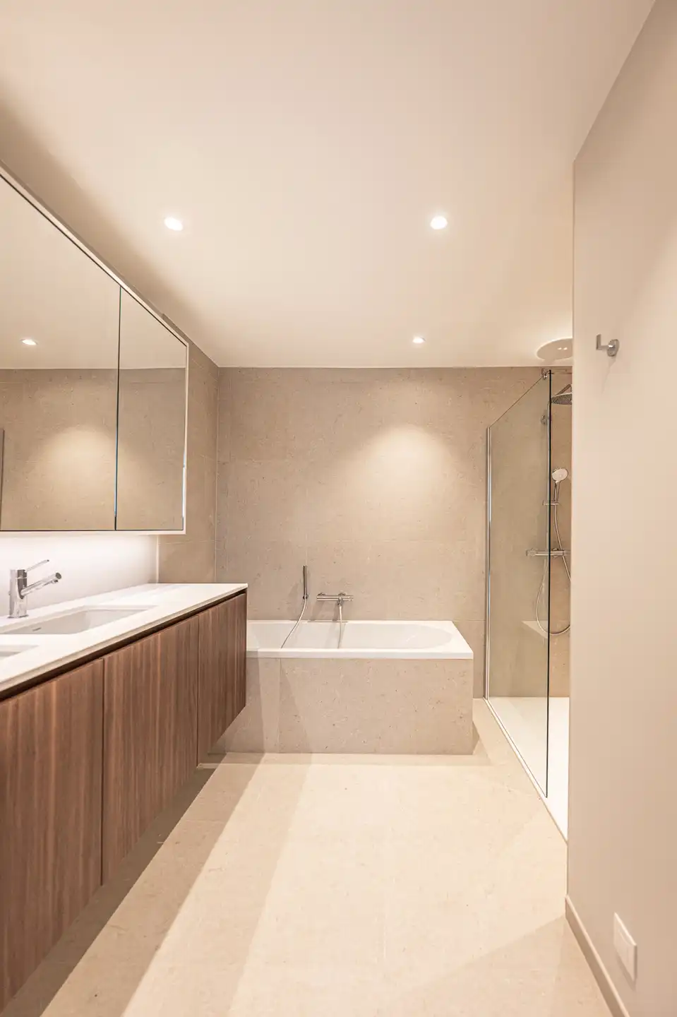 Moderne, energiezuinige nieuwbouwwoning foto 18
