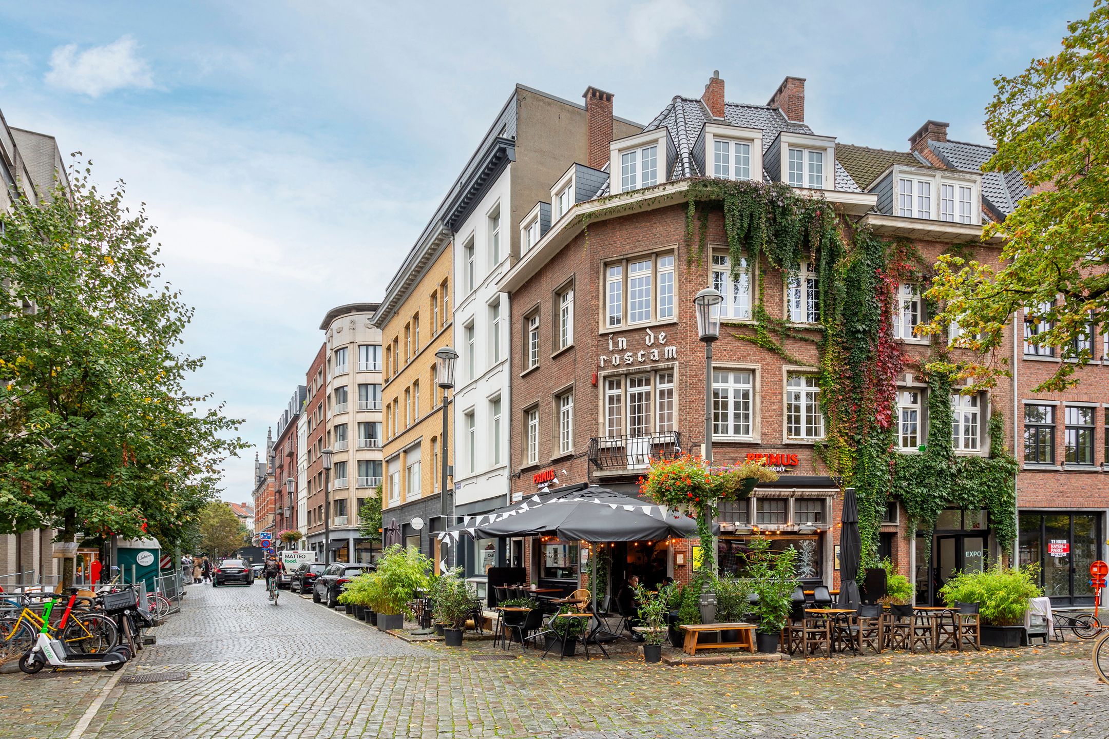 gemeubelde en catchy cityloft met zalig terras aanmodemuseum foto 18