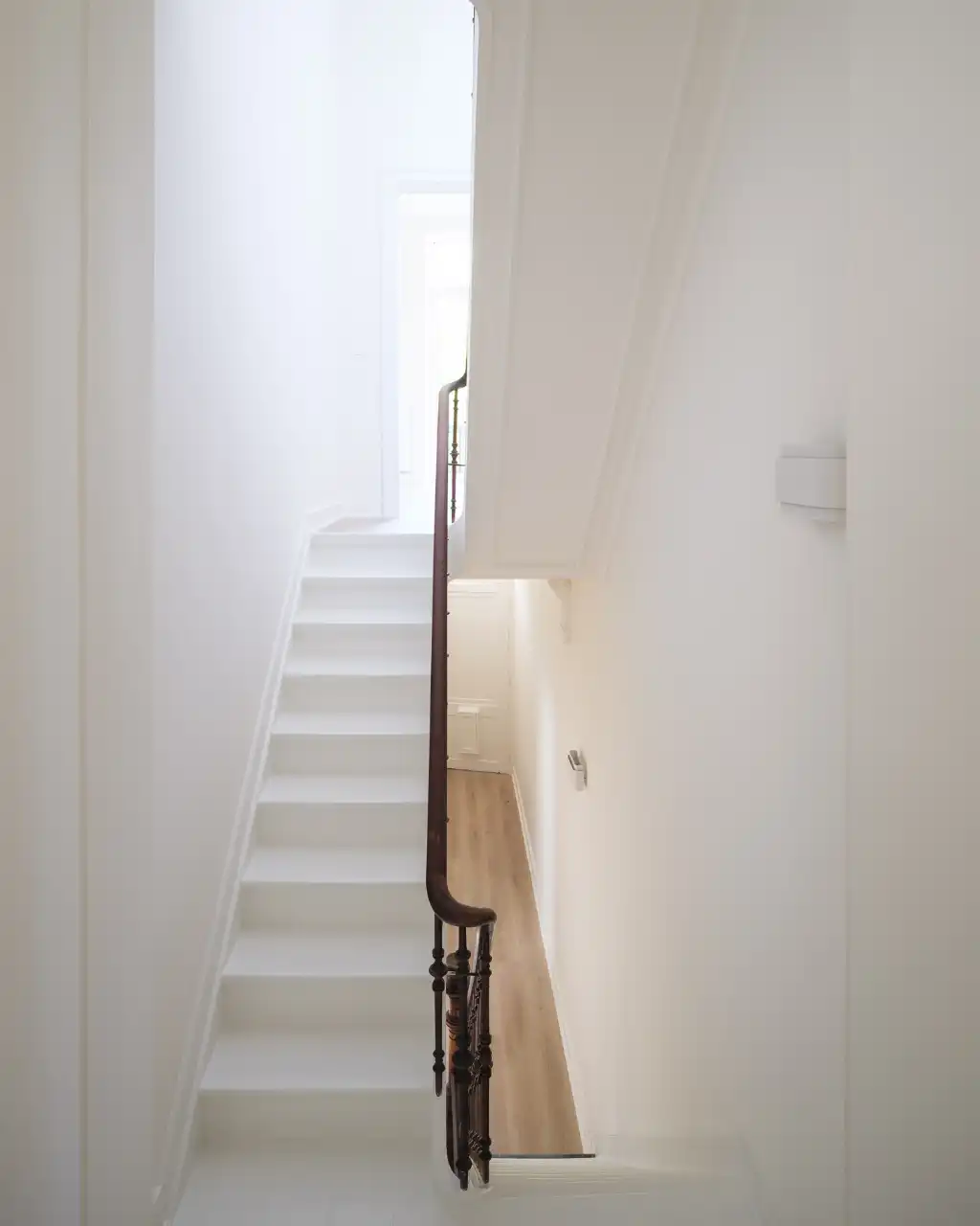 Instapklare en karaktervolle herenwoning (= kantoor) met buitenruimte aan de gegeerde Coupure foto 12