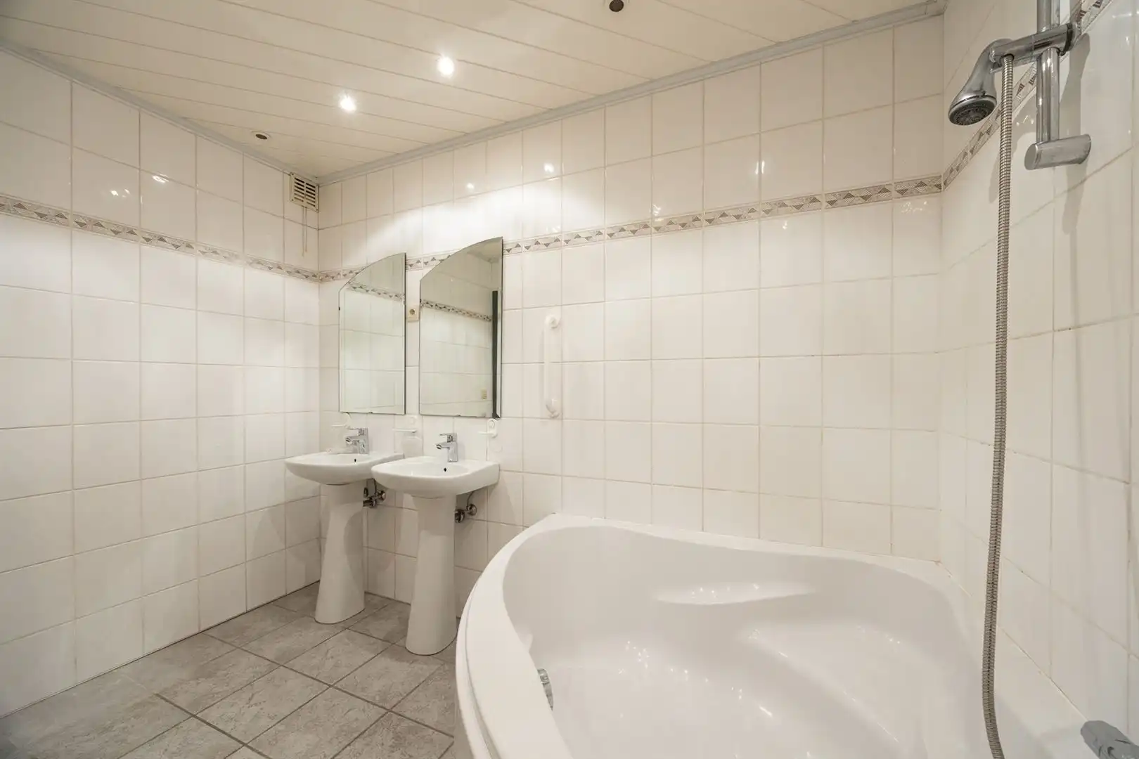 Zonnig appartement ca. 72m2 met 2 SLK en riant terras  foto 12