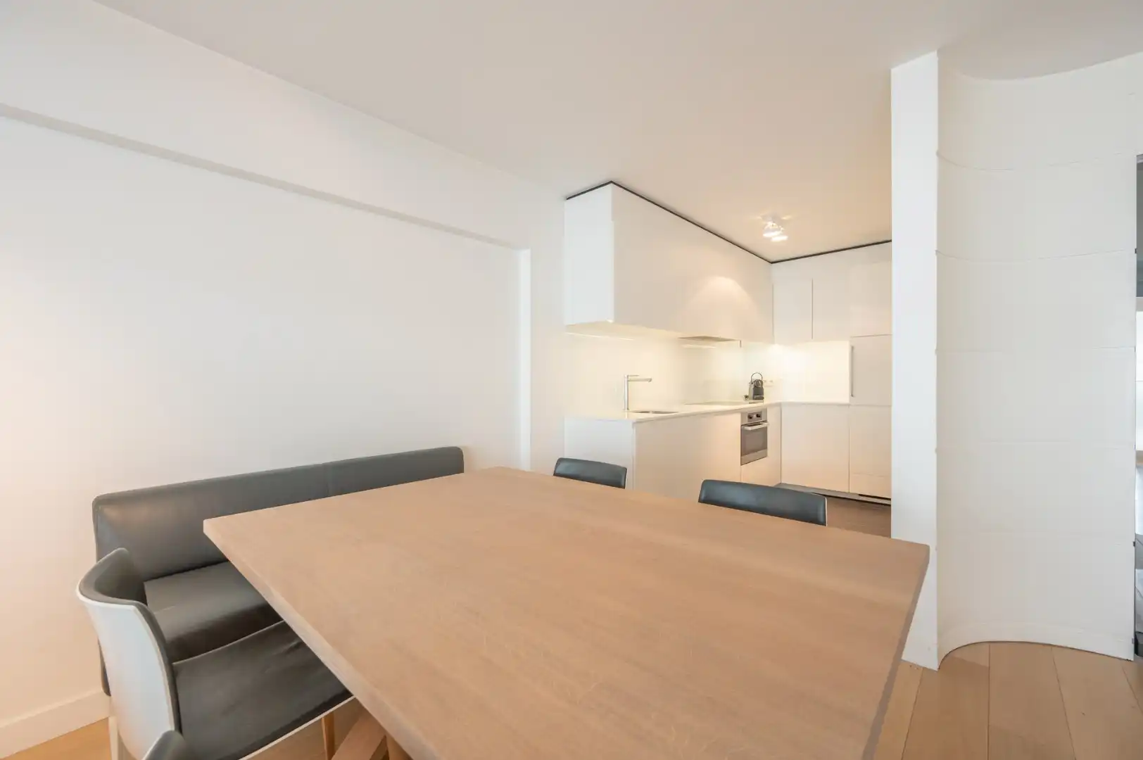 Elegant appartement in de Kustlaan, op enkele passen van het Lichttorenplein foto 7