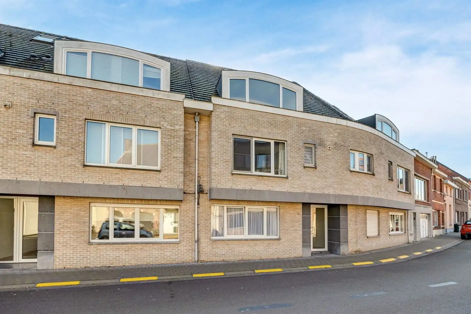 Ruim duplexappartement 120m² met groot terras 40m²  foto 2