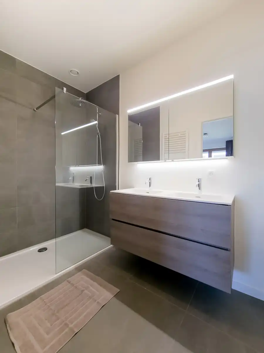 Prachtige 1 slaapkamer appartement met parkzicht foto 12