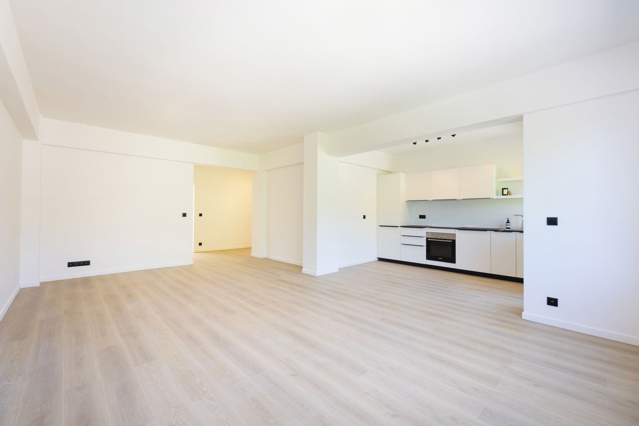 Volledig gerenoveerd appartement - EPC: B- foto 3