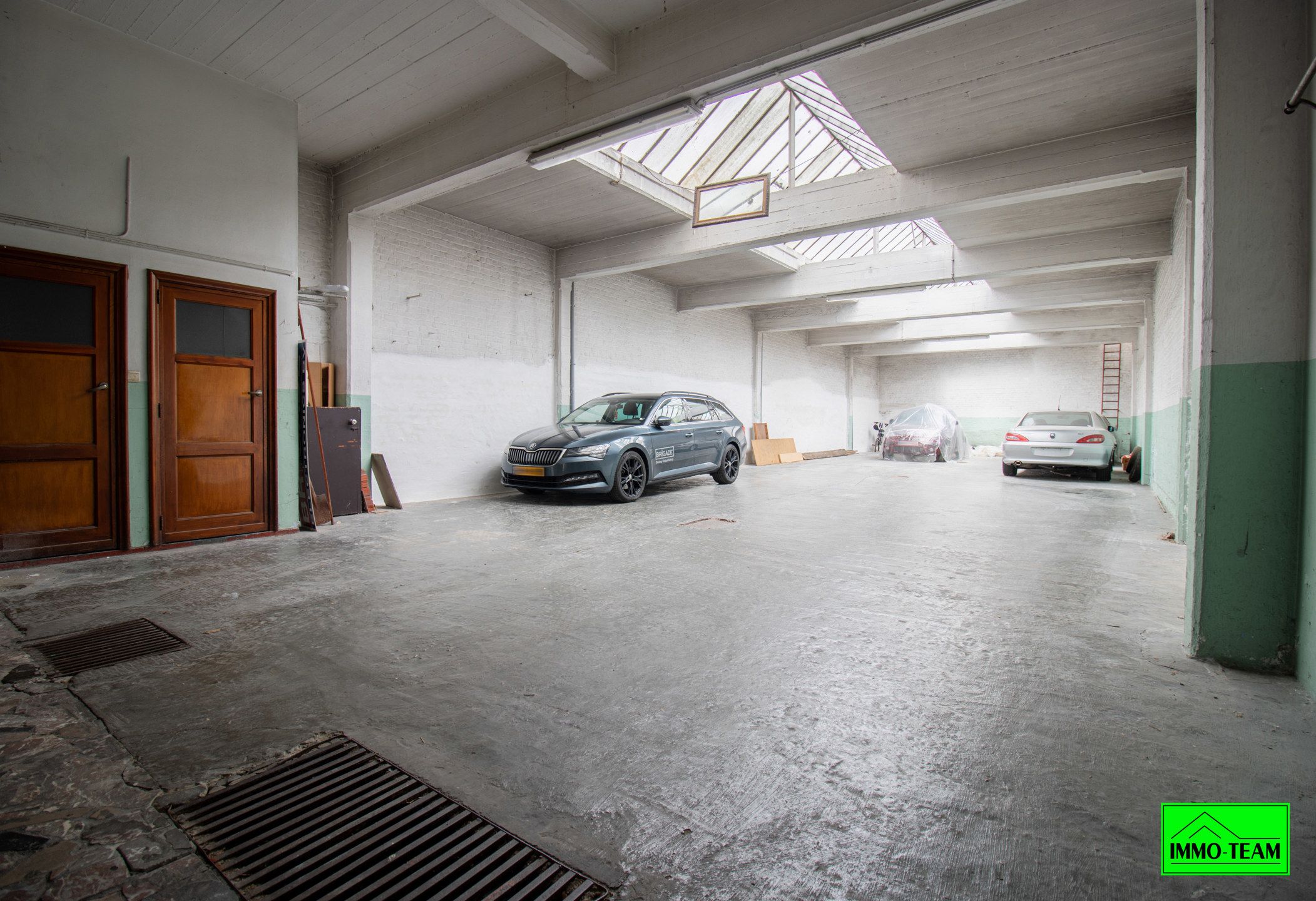 Opbrengsteigendom met 2 appartementen en autostaanplaatsen foto 24