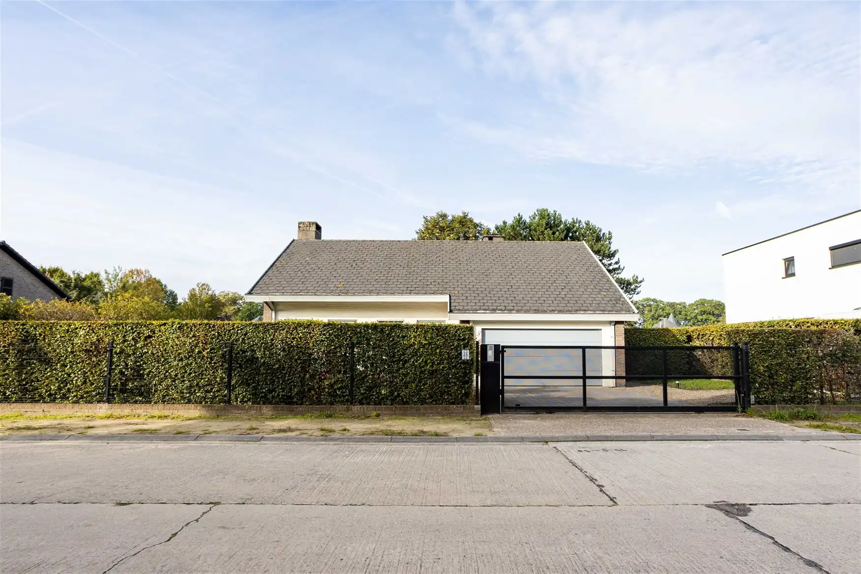 Ruime vrijstaande woning met tuin en sauna in Evergem foto 18