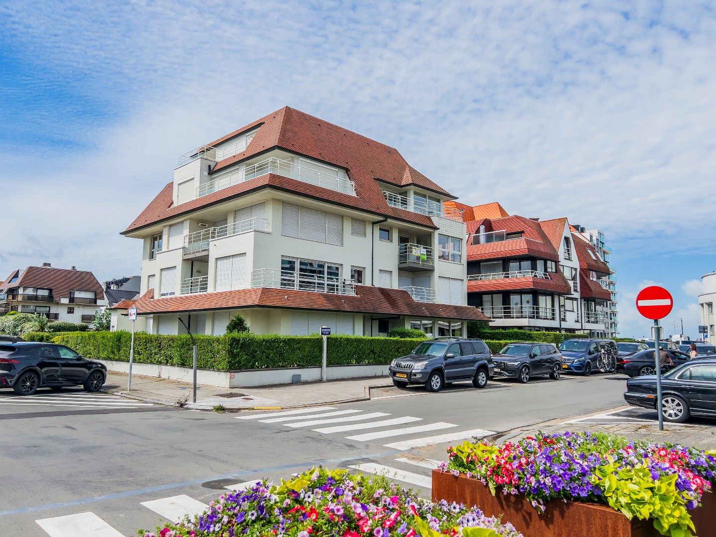 ()=>{if(producerUpdateValueVersion(node),producerAccessed(node),node.value===ERRORED)throw node.error;return node.value} 8300 Knokke