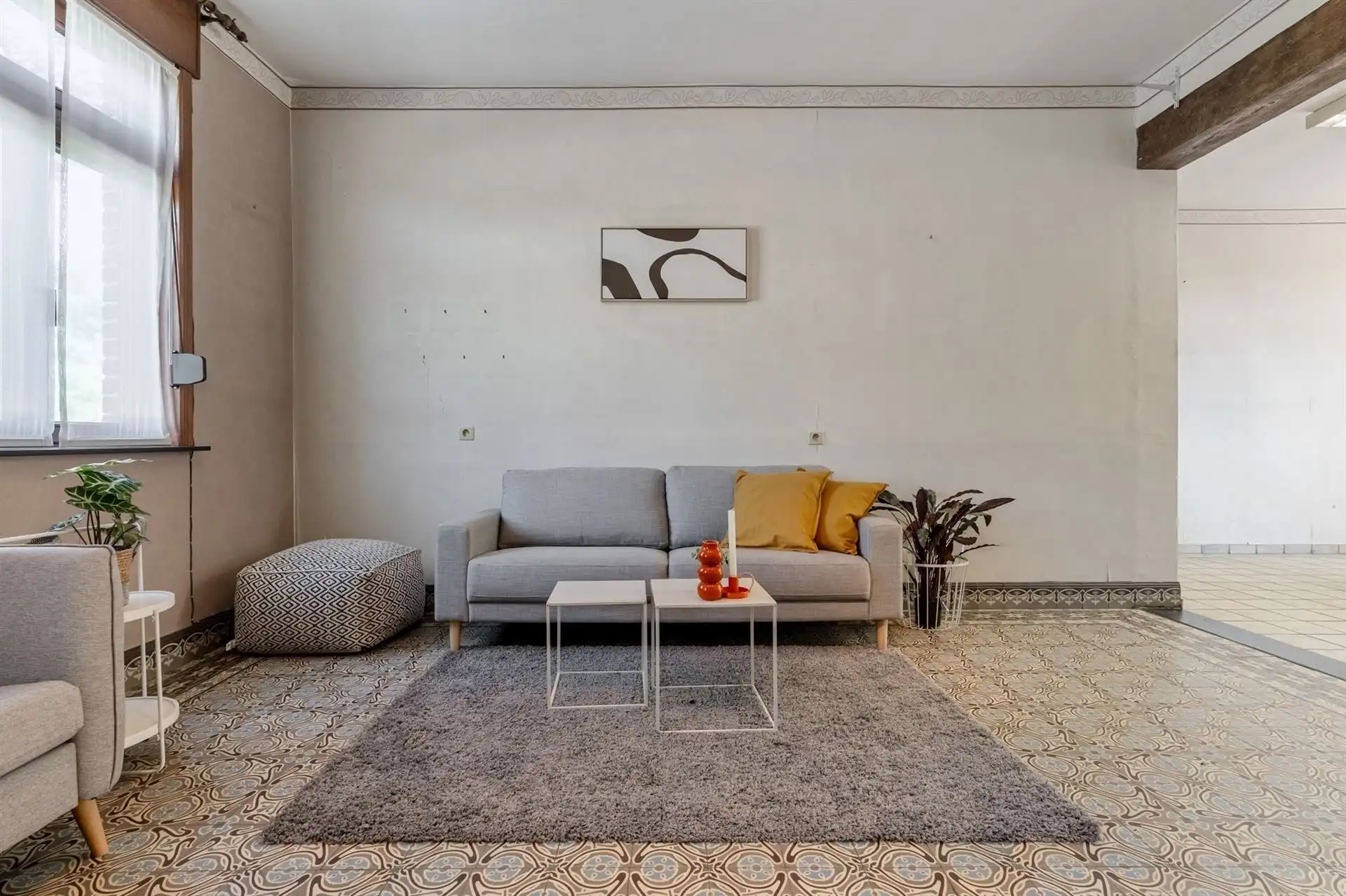 Te renoveren vierkantshoeve met achterliggende grond. foto 11