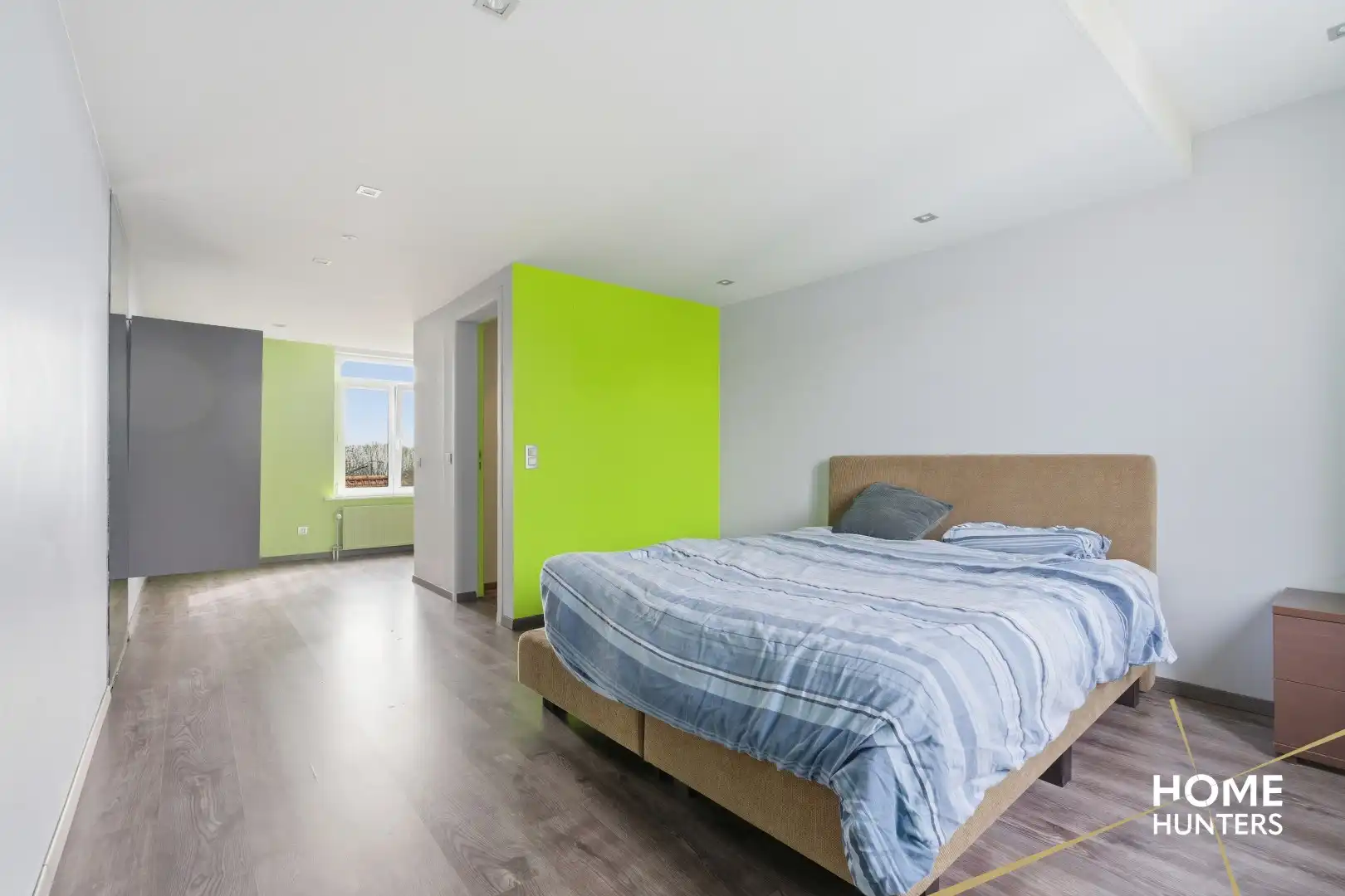 Instapklare halfopen woning met garage, tuin en 3 slaapkamers in de dorpskern van Nieuwkerke foto 11