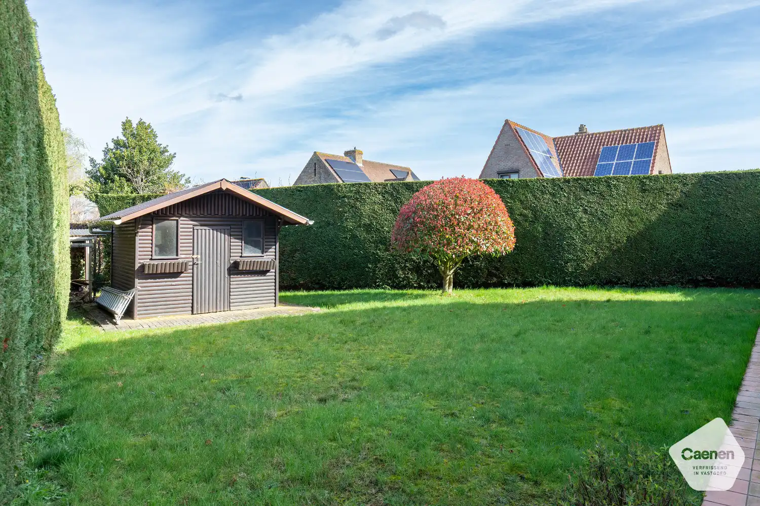 TOP GELEGEN VILLA MET 4 SLAAPKAMERS , GARAGE en onderhoudsvriendelijke tuin met tuinhuis foto 23
