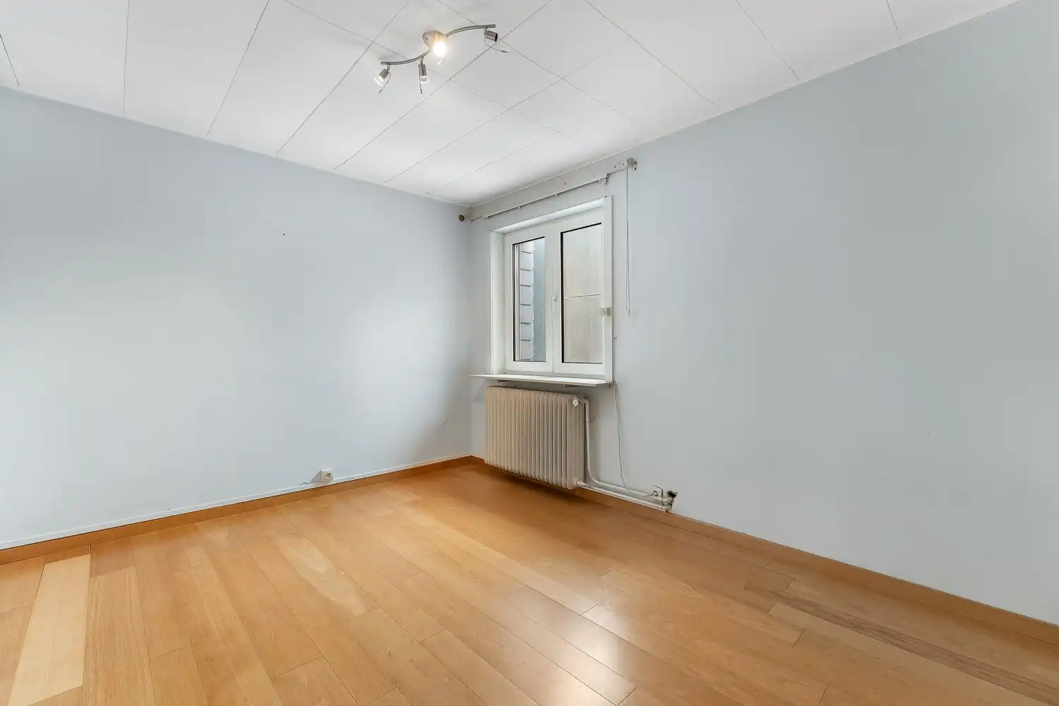 Ruime woning met (mogelijkheid tot) handelsgelijkvloers foto 14