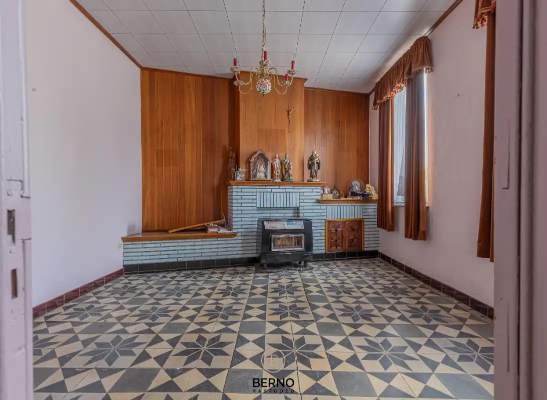Totaal te renoveren woning op prachtig perceel van 1.170 m² foto 4