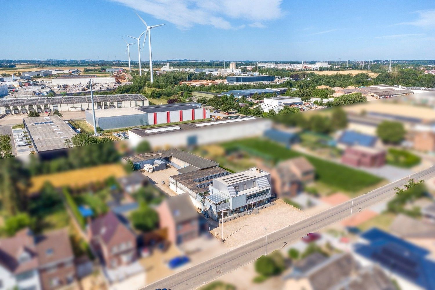 Handelsruimte met luxe duplex-appartement en verhuurde loodsen op het industrieterrein in Lanaken foto 40