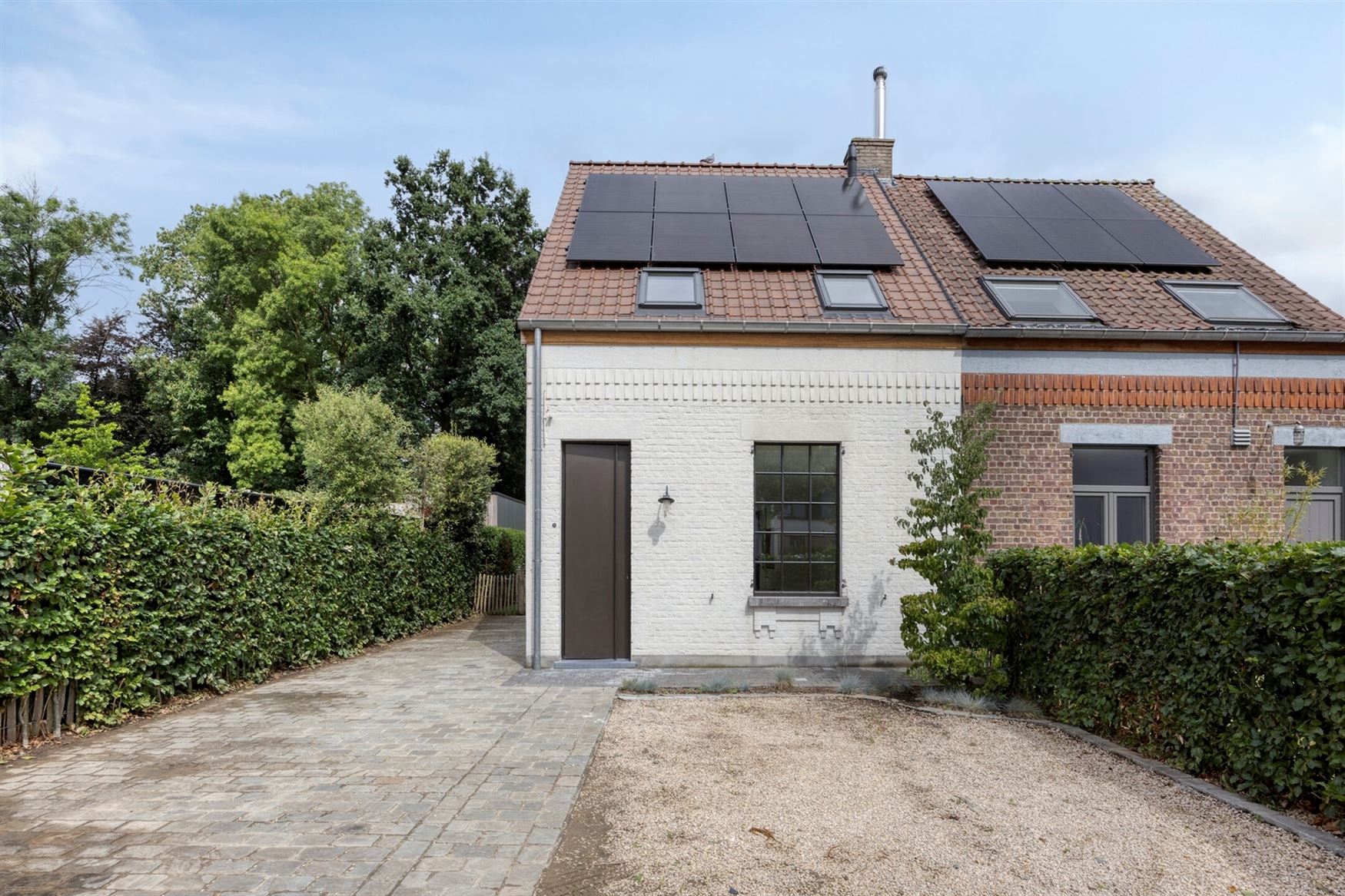 Gerenoveerde woning foto 2