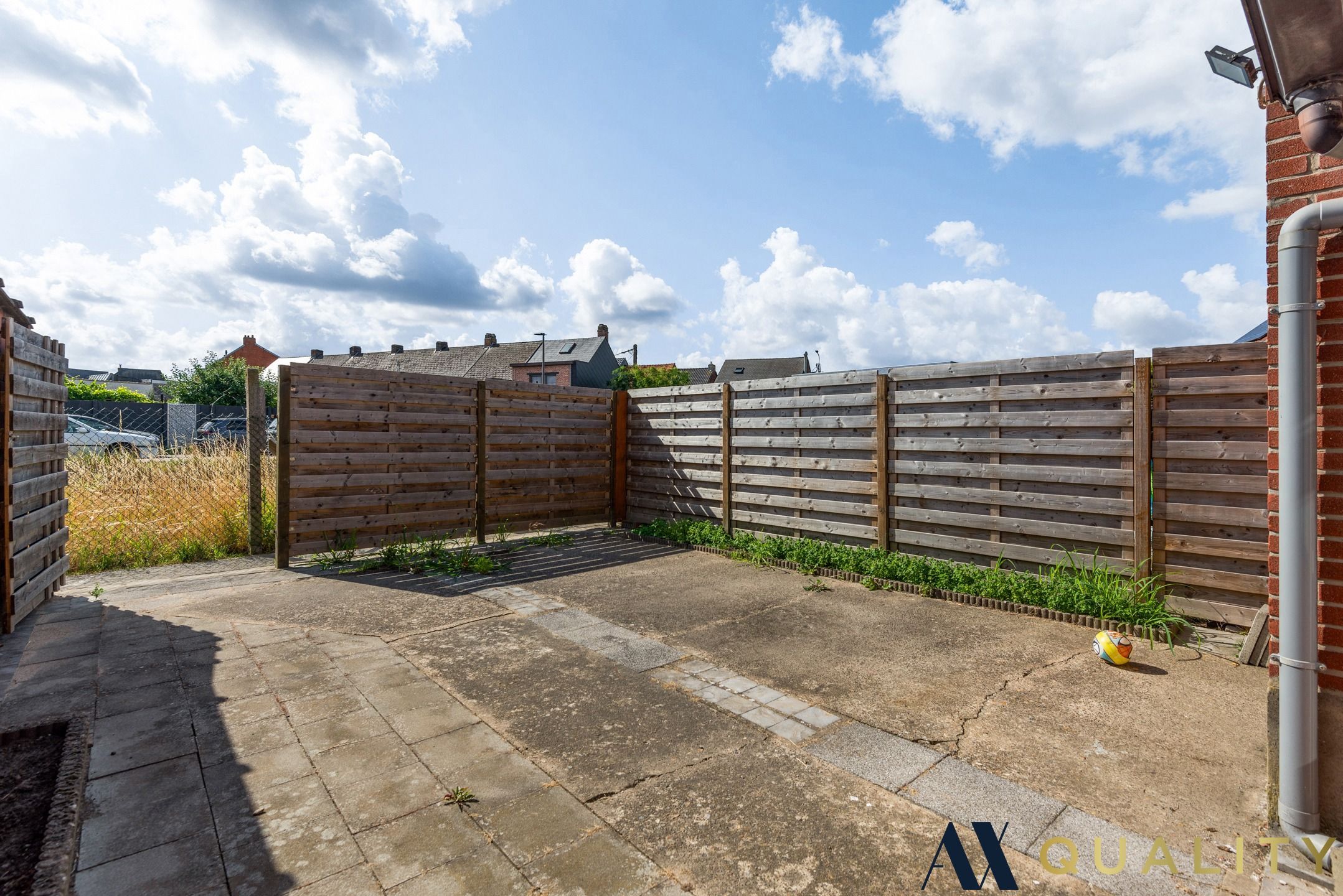 IN OPTIE!!!! Gesloten bebouwing met ruim terras foto 6