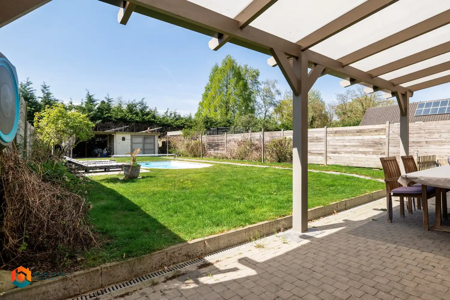 Instapklare woning met 5 slpkrs, zwembad en leuke tuin te Schiplaken foto 10