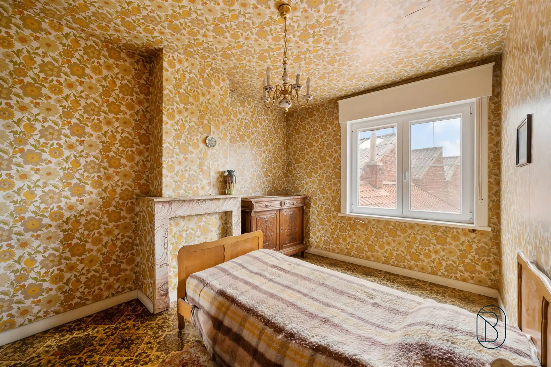 Te renoveren gezinswoning met 3 slaapkamers en grote tuin! foto 13