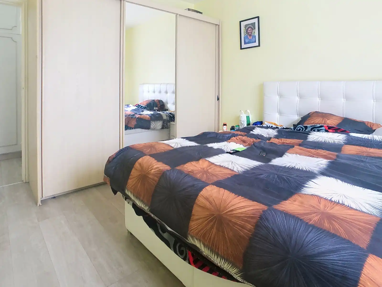 Te renoveren appartement met 2 slaapkamers en garage foto 14