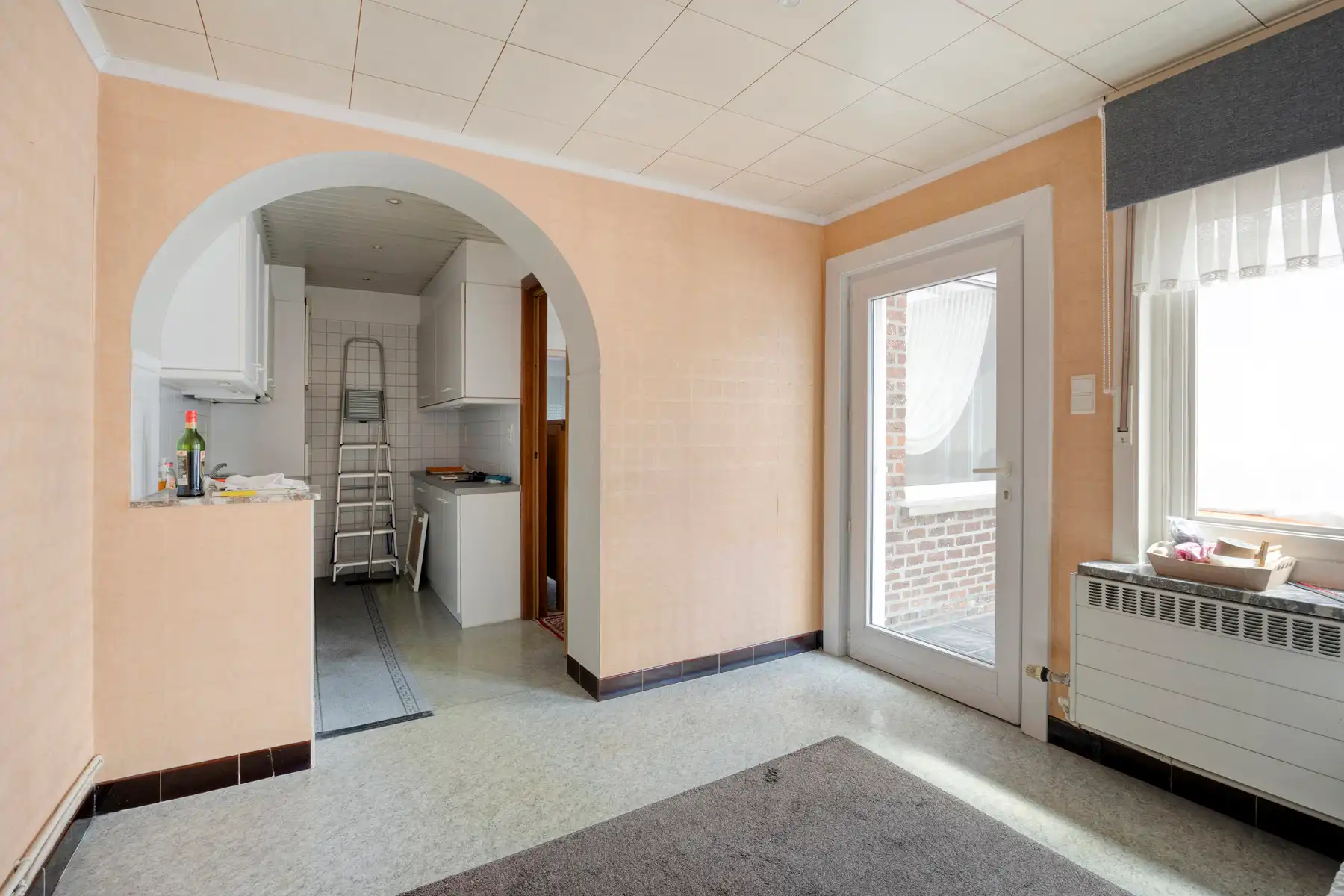 Te renoveren woning / projectgrond op centrale ligging  foto 8