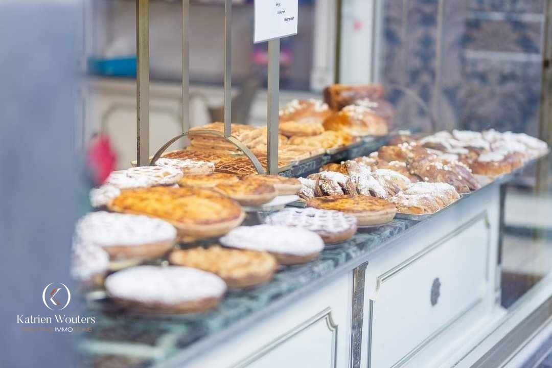 Karaktervol pand met enorm potentieel in hartje Tongeren foto 3