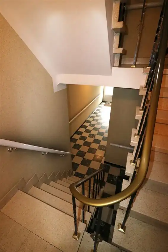 Appartement met 2 slaapkamers en garage te midden van centrum foto 23