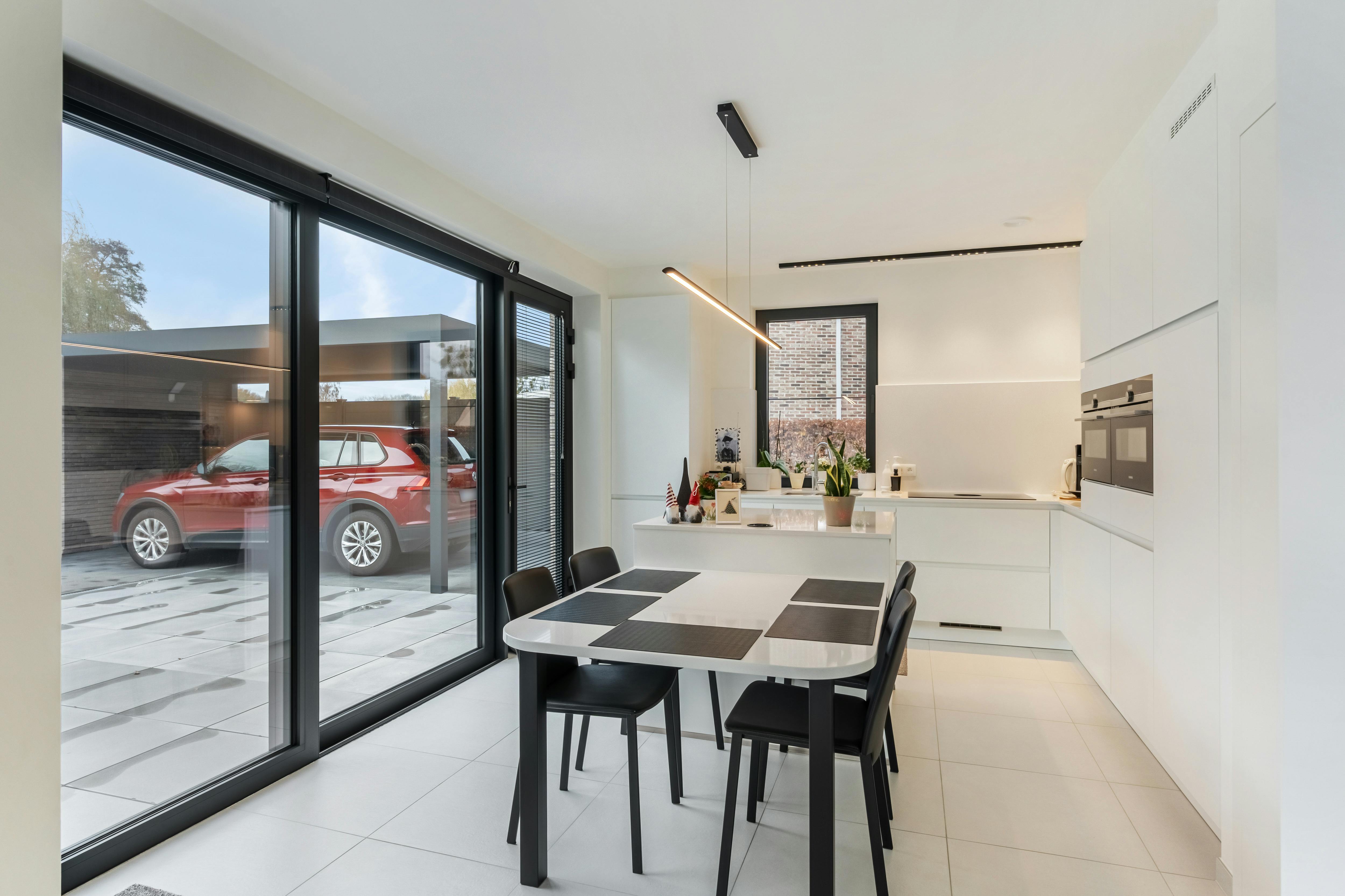 Instapklare BEN-woning met 4 slaapkamers in Eigenbilzen foto 7