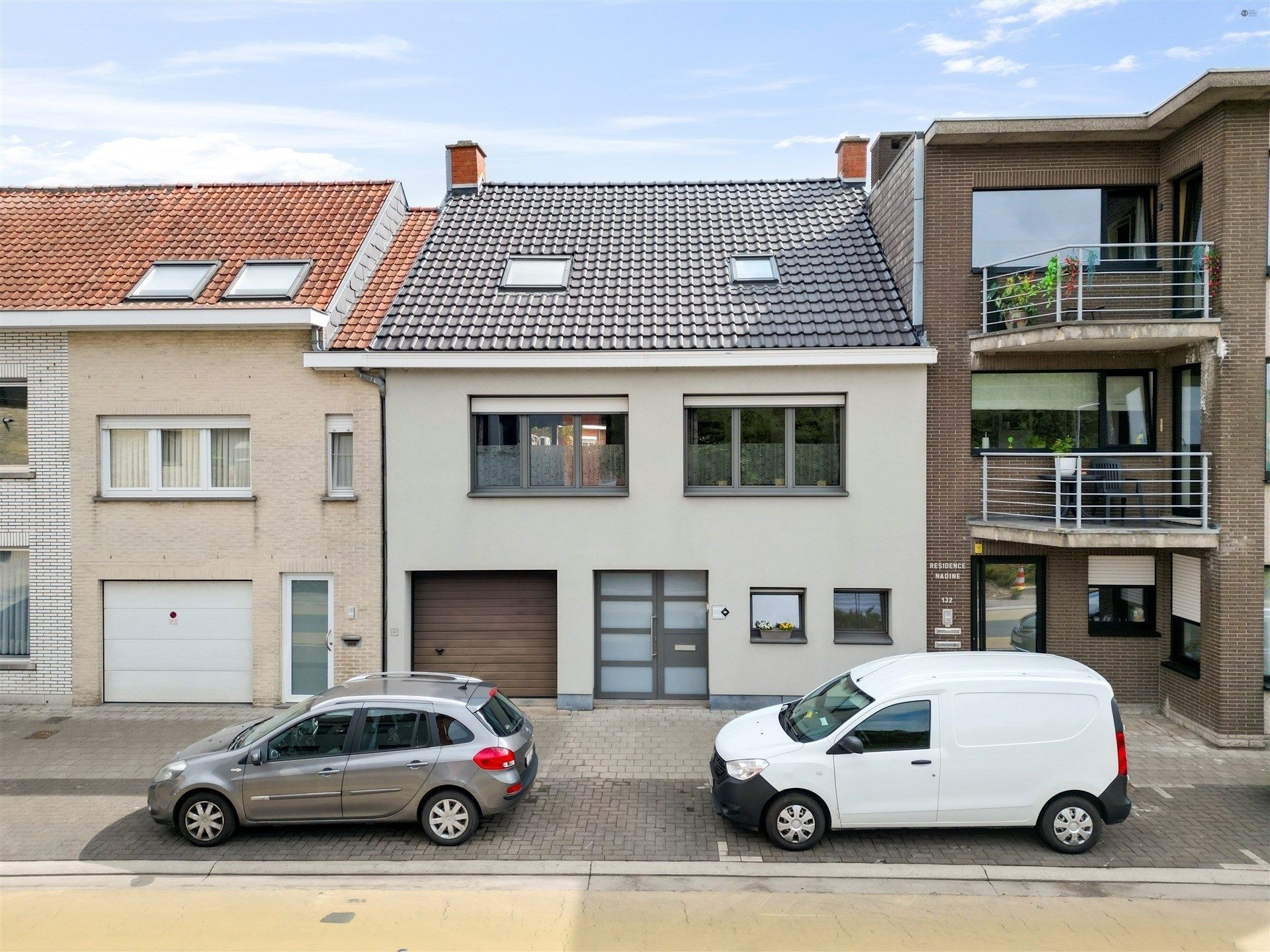 ruime woonst - type kangoeroewoning. foto {{pictureIndex}}