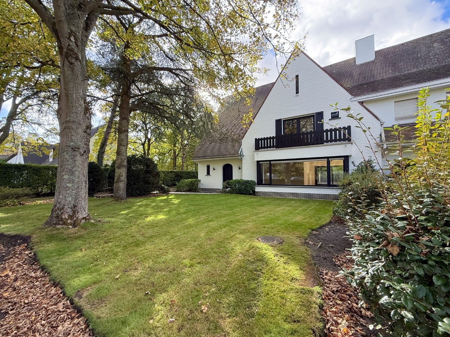 Exclusieve koppelvilla op top locatie nabij het Oosthoekplein en Royal Zoute Tennis Club foto 9