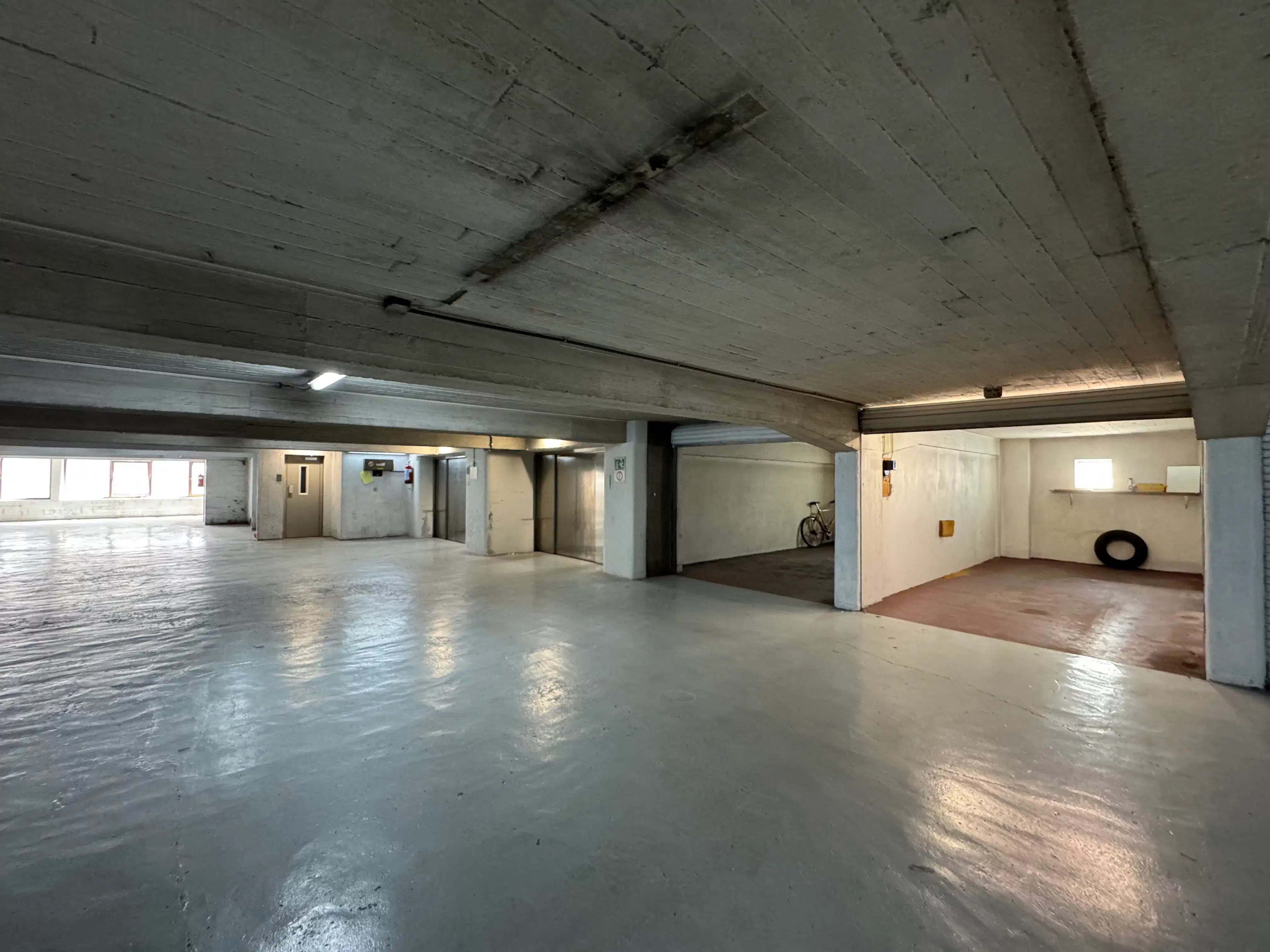 Garagebox nr.73 - Parking Ritz foto 8