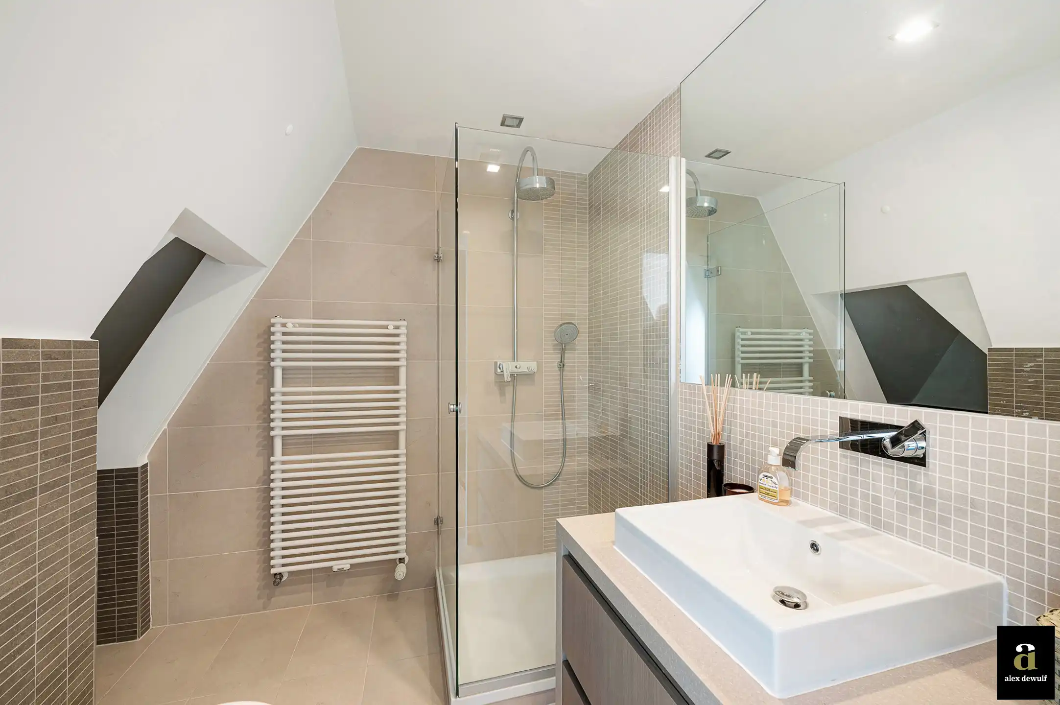 Zeldzame instapklare villa-penthouse van 298 m² [Albertstrand]. foto 31